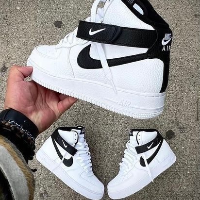 کتانی Nike Air Force 1